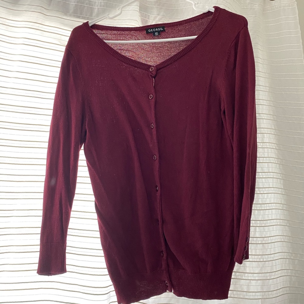 Maroon cardigan 3/4 sleeve